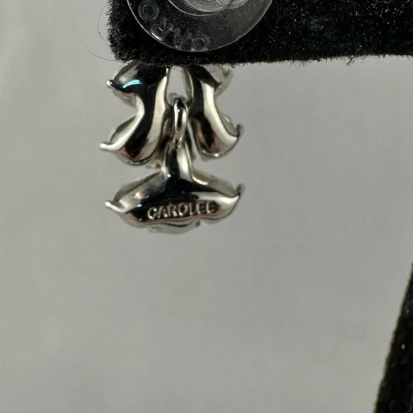 Carolee silver tone post earrings with clear crystal rhinestones - Picture 3 of 3